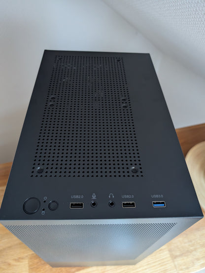 Gaming PC RX5700 XT | 32GB DDR4 | 1TB NVME | R5 3500X