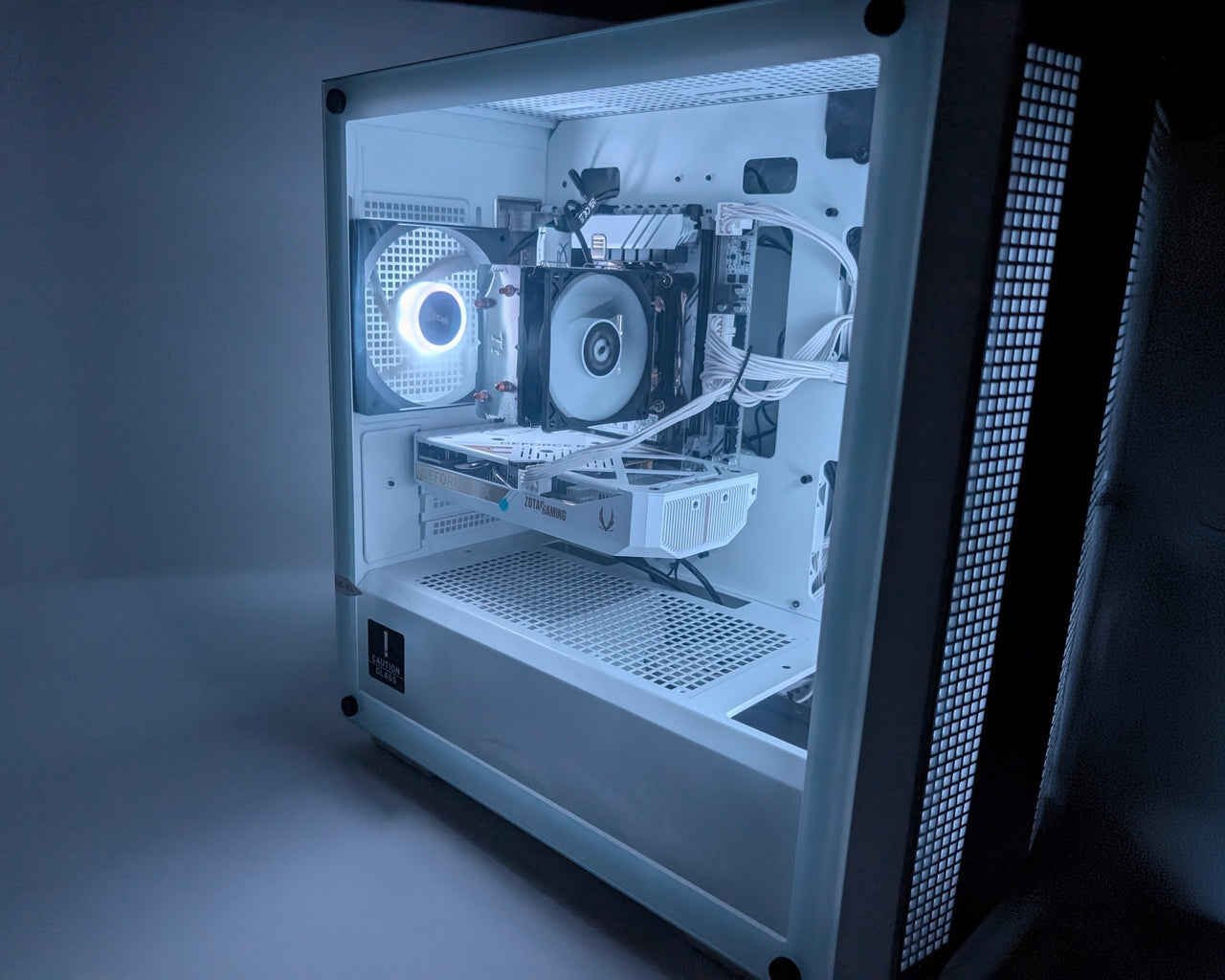 🔥 Extreme Gaming PC RTX5050 | 1TB NMVE | 16GB DDR4 | RAYTRACING | White Build🔥