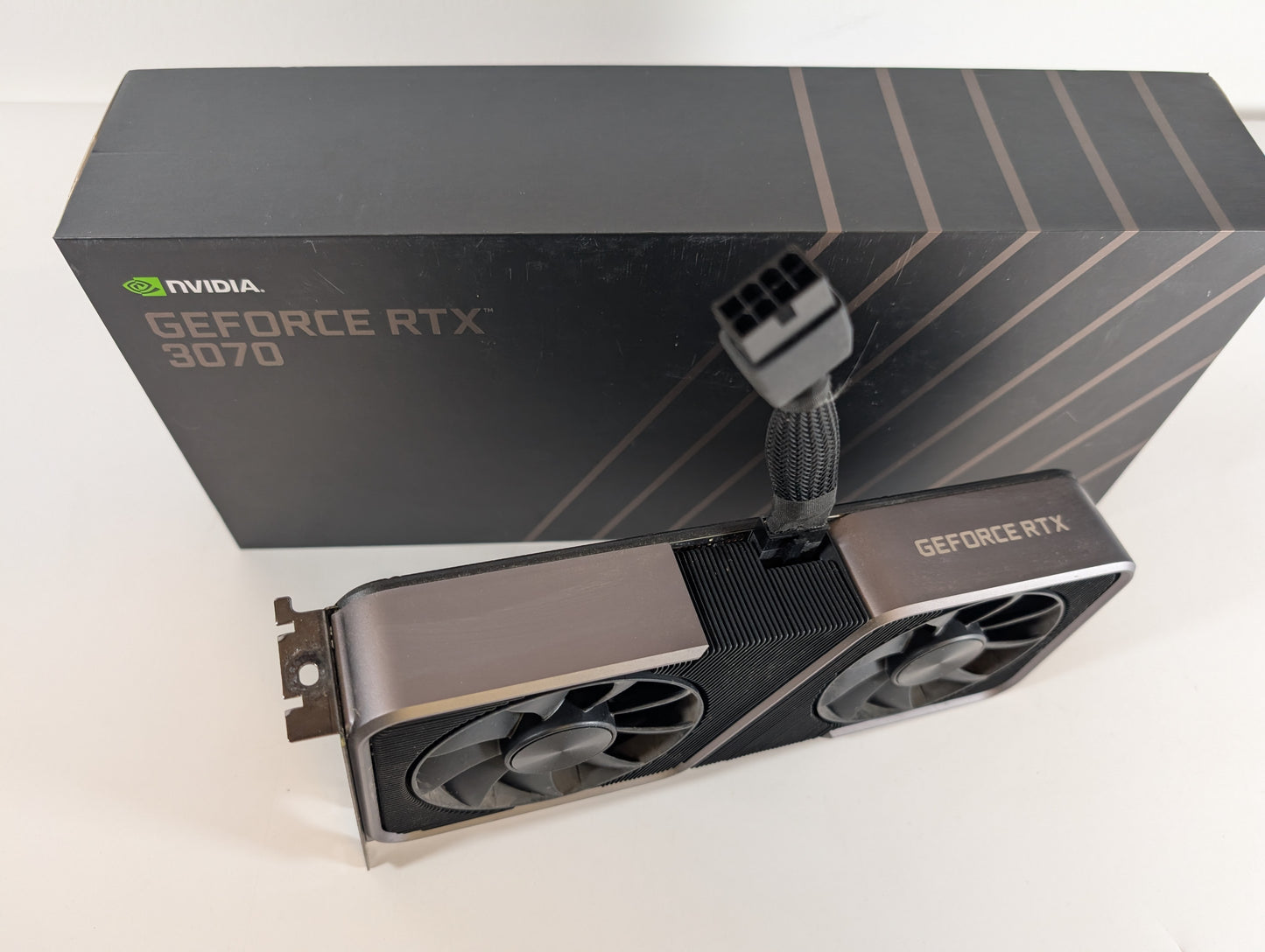Nvidia GeForce RTX3070 Founders Edition 8GB GDDR6 Gaming Grafikkarte