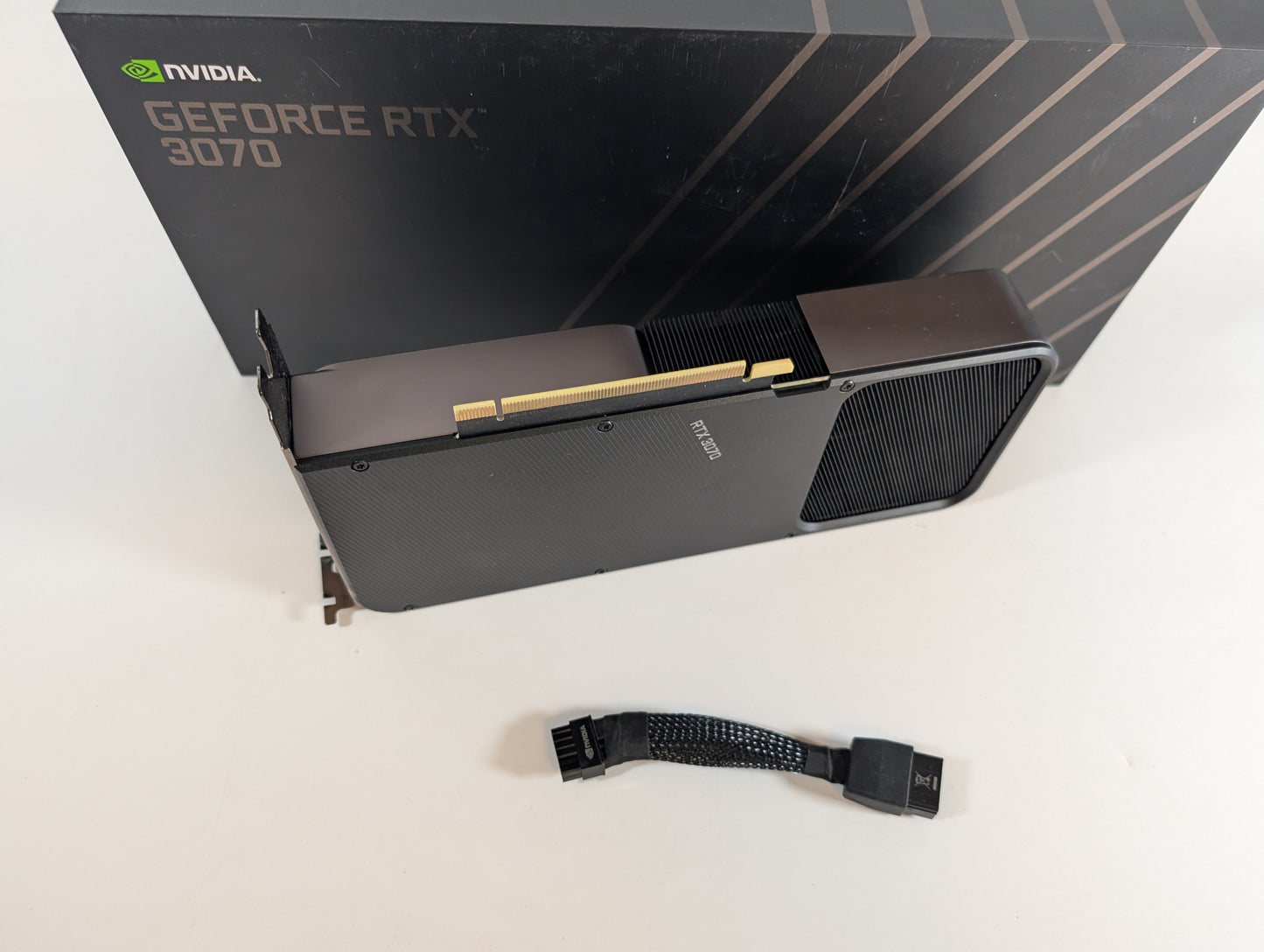 Nvidia GeForce RTX3070 Founders Edition 8GB GDDR6 Gaming Grafikkarte