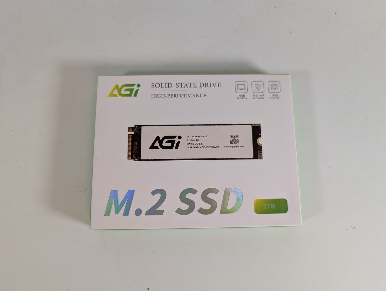 AGI 2TB NVME SSD - 3.200MB/s Geschwindigkeit PCIe Gen3 X4 - Speicher