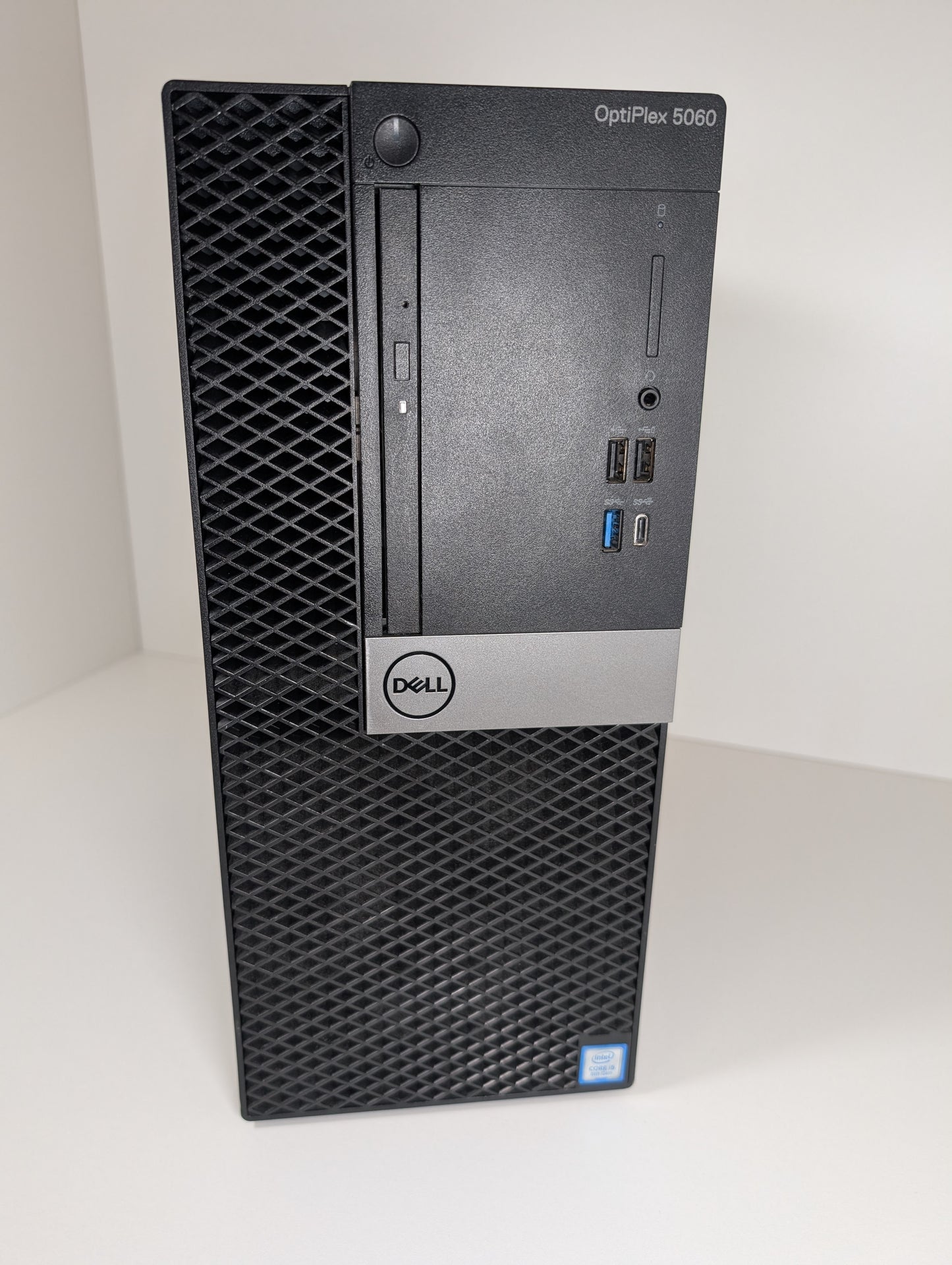 Gaming RTX3050 | Intel 8gen. | 16GB DDR4 | Win 11 Pro | & Office PC - Dell 5060