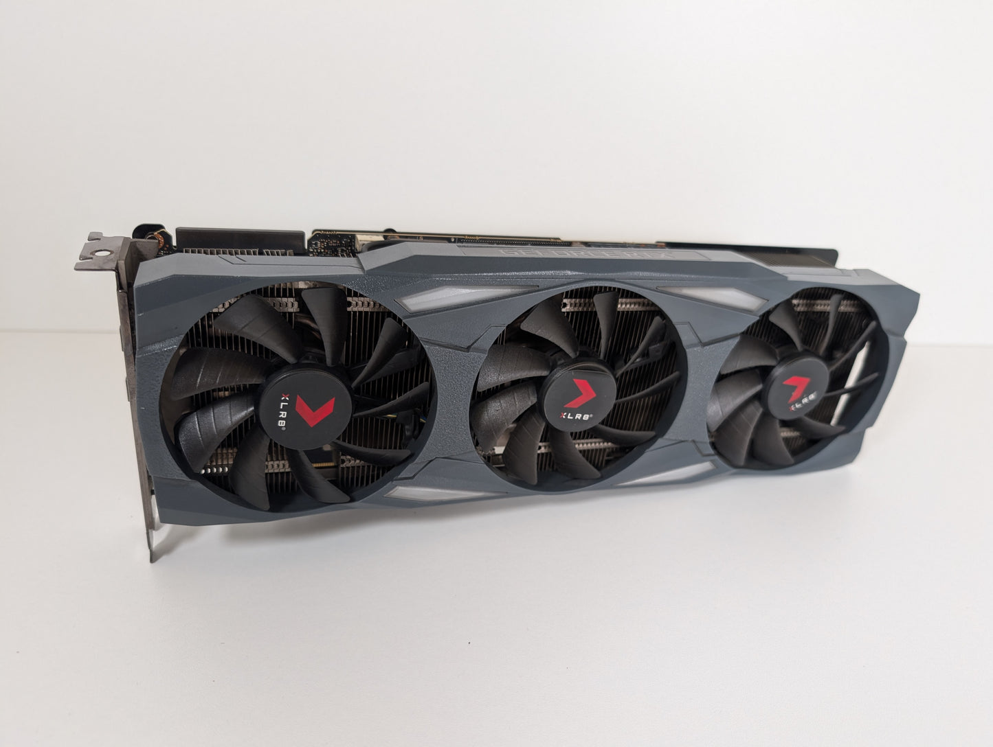 PNY RTX3090 XLR8 24GB GDDR6X Ki, Workstation & Gaming Grafikkarte
