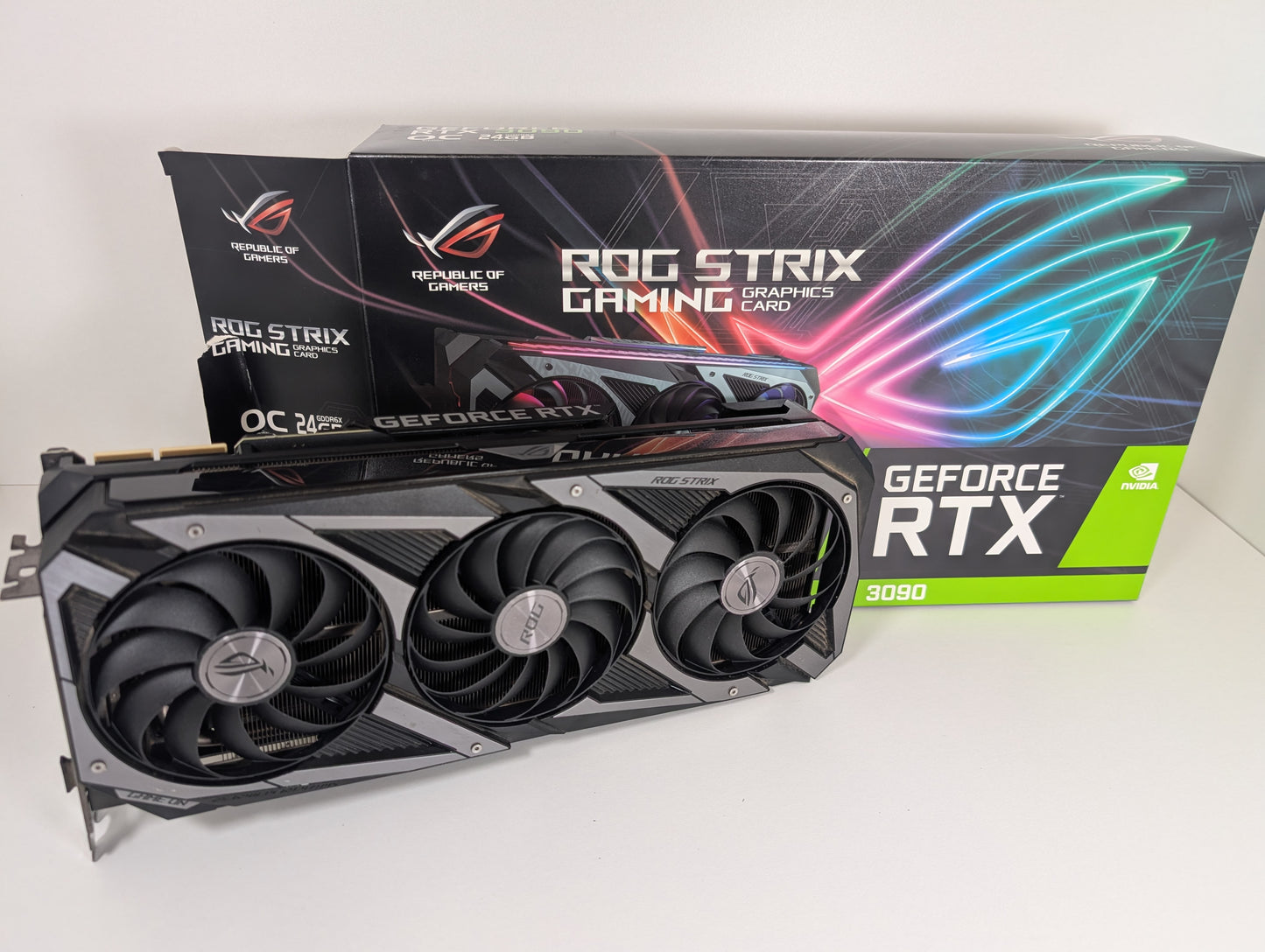 Asus RTX3090 Strix 24GB GDDR6X Ki, Workstation & Gaming Grafikkarte