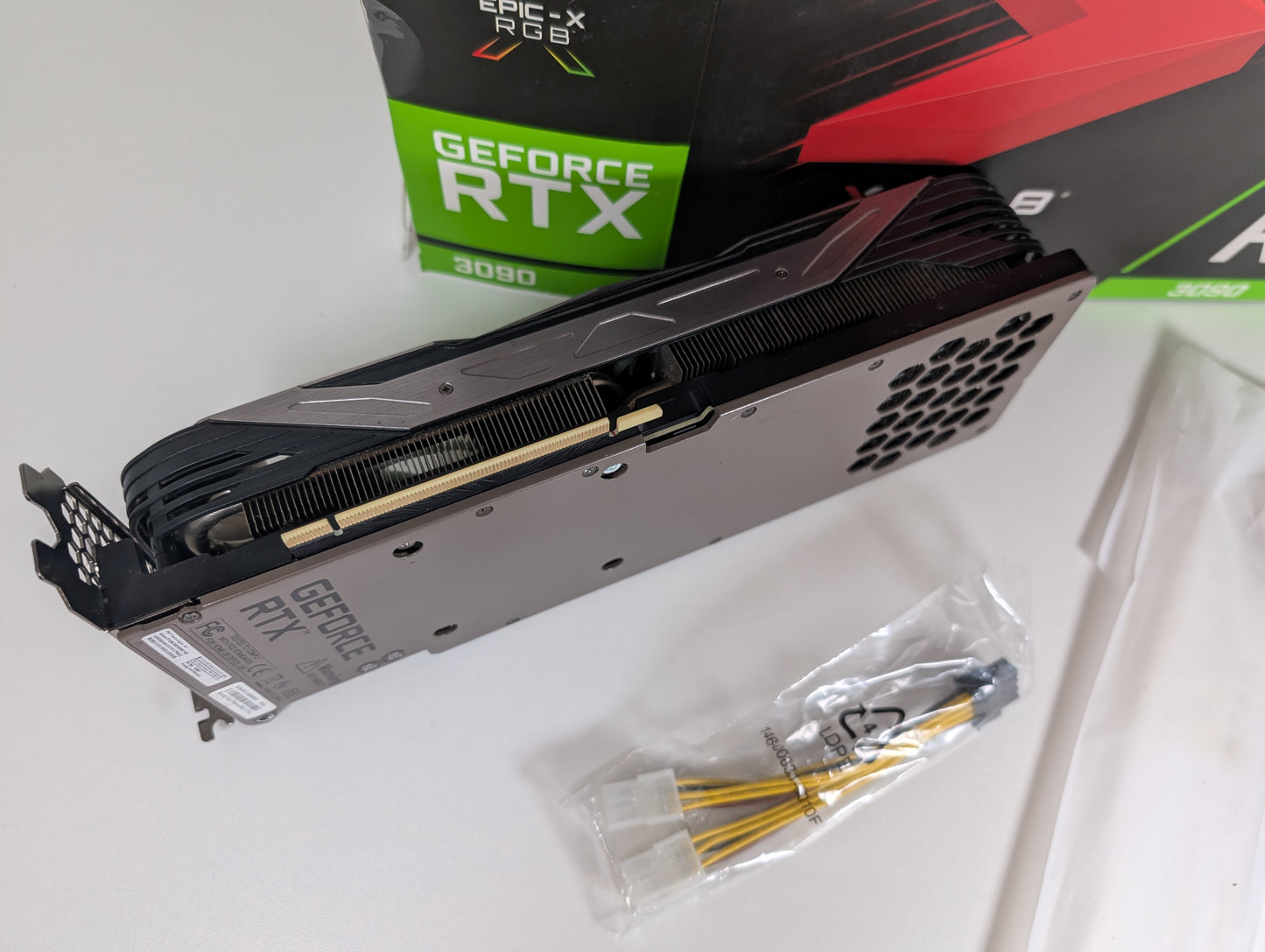 PNY RTX3090 XLR8 24GB GDDR6X Ki, Workstation & Gaming Grafikkarte