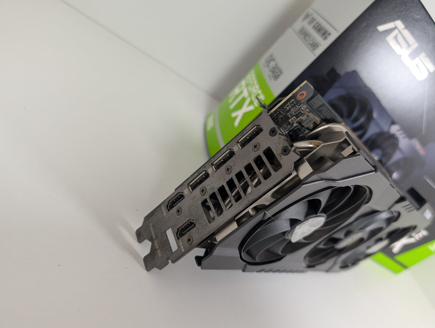 Asus RTX3090 TuF 24GB GDDR6X Ki, Workstation & Gaming Grafikkarte