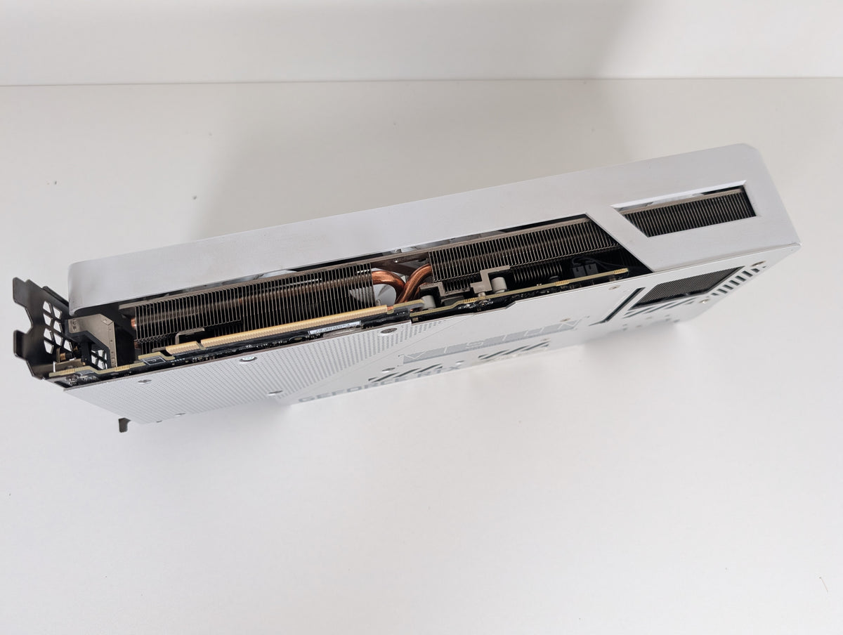 Gigabyte RTX3090 White 24GB GDDR6X Gaming, KI & Workstation Grafikkarte RGB